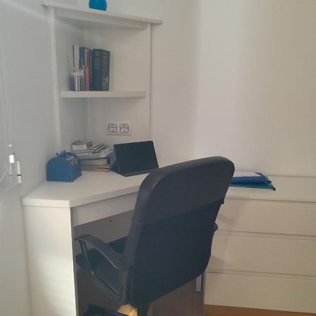 Appartamento Piso En Santa Cristina, A 150 M De La Playa Oleiros Esterno foto